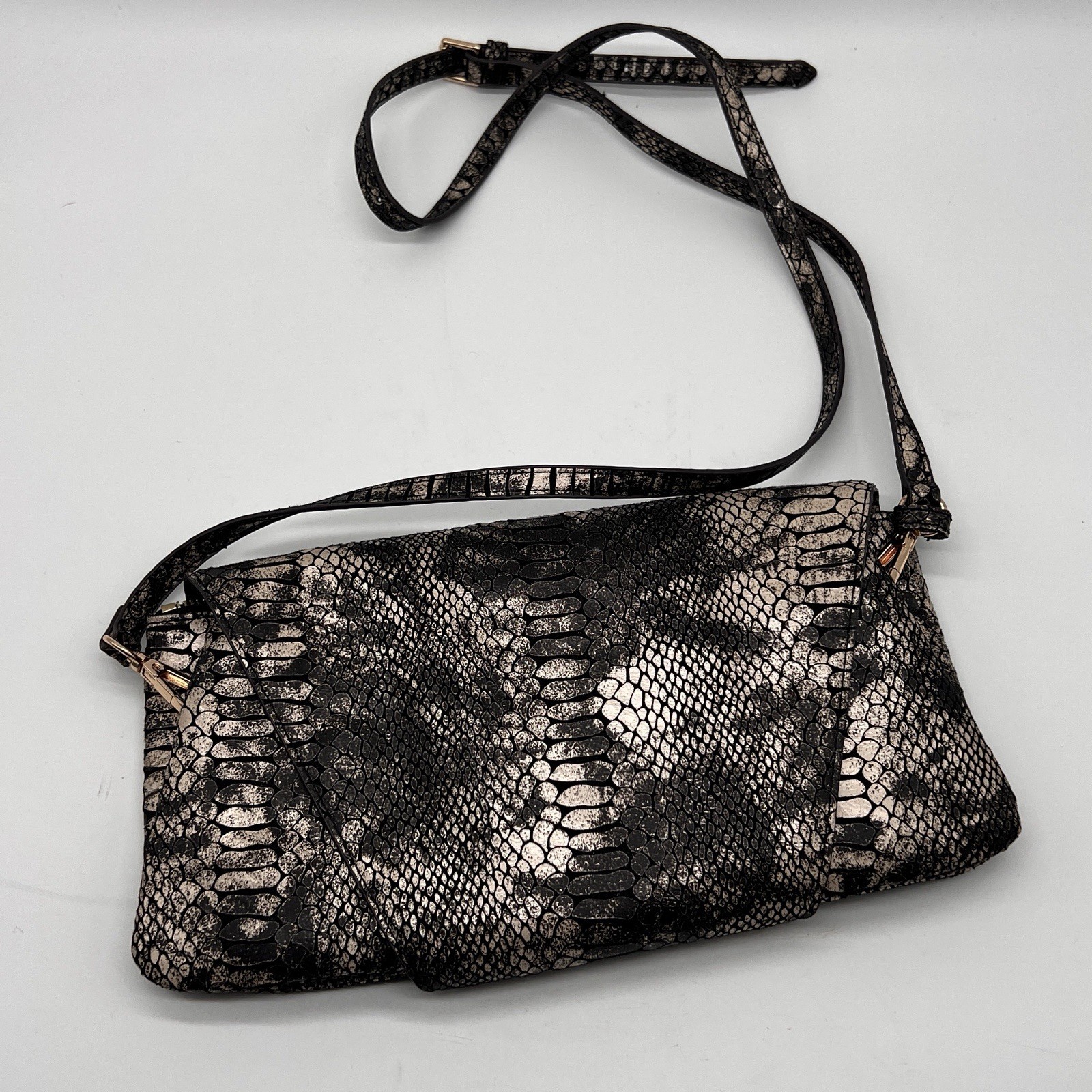 URBAN EXPRESSIONS Metallic Python Print Envelope … - image 1