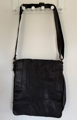 Campomaggi Umhängetasche (Saddlebag) Leder: schwarz - NEU