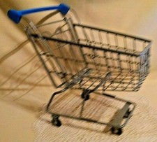 SHOPPING CART MINI BLUE PLASTIC HANDLE SAMPLE DOLL TOY DISPLAY STORAGE BASKET.