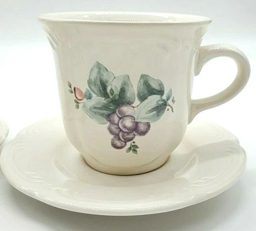 2 SETS  VINTAGE 1990s Pfaltzgraff Grapevine Cups & Saucers Embossed Rim -(4 PC)