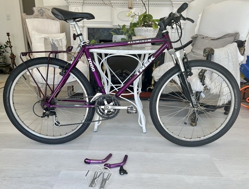 Trek 7000 Mountain Hybrid Bike, 19 