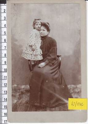 Outfits, Mode, Frisuren, Schmuck CAB Fotos auf Karton Ende 19. Anfang XX 42/1202  