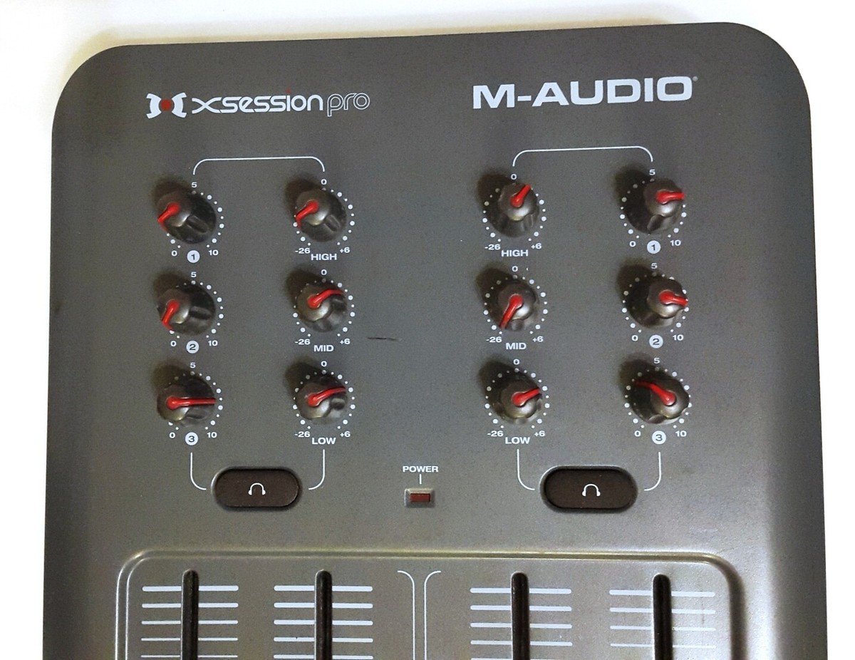 M-AUDIO X-Session Pro DJ midi コントローラー M-Audio X-session Pro DJ Midi Mixer Controller, no power