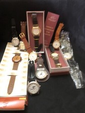 LOT DE MONTRES VINTAGE NEUF DE STOCK