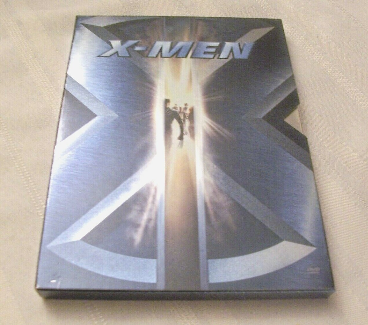 X-MEN MOVIE INCLUDES 10 MINUTES OF NEVER BEFORE SEEN FOOTAGE DVD