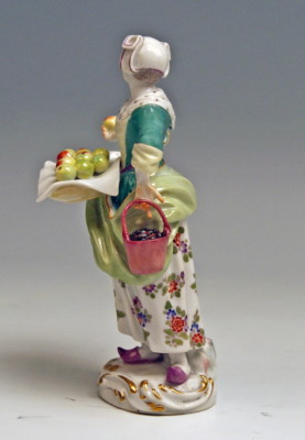 Meissen Figure Pariser Ausrufer Äpfel Verkäuferin Parisian Town Criers MNR: 17