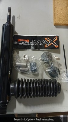 7387 ChevyGMC 2500 Pickup 4WD 25 Fr 24 Rear Lift Skyjacker BlackMAX Shoc G1N