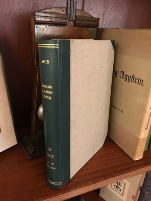 Molecular and cellular biology Volume 25, Issue 19  20 American Society  of  MI