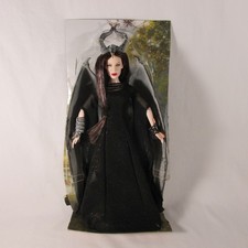 Disney Angelina Jolie Maleficent Royal Coronation Barbie Doll Jakks Pacific