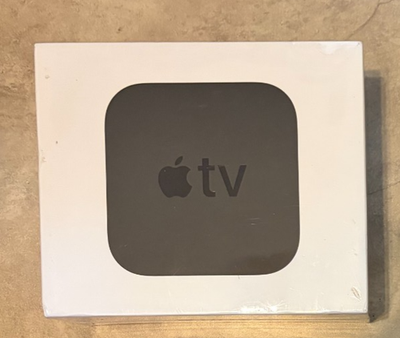 Apple TV (4th Generation) 32GB HD Media Streamer - Black (MR912LL