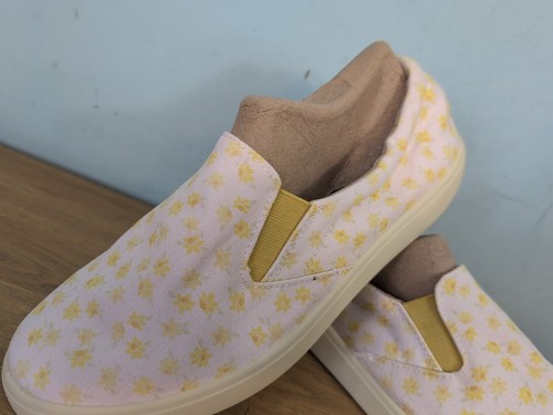 Ladies Hotter Comfort Tara Floral Shoes Slip On Trainers Size Uk 7EEE Extra Wide - Picture 3 of 16