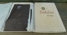 9.5 M Vintage Berkshire Stockings Tawny Blend NEW in Box 