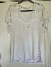 VTG Sleep Top Womens Size L White Lace Flowers Lace V-Neck Coquette