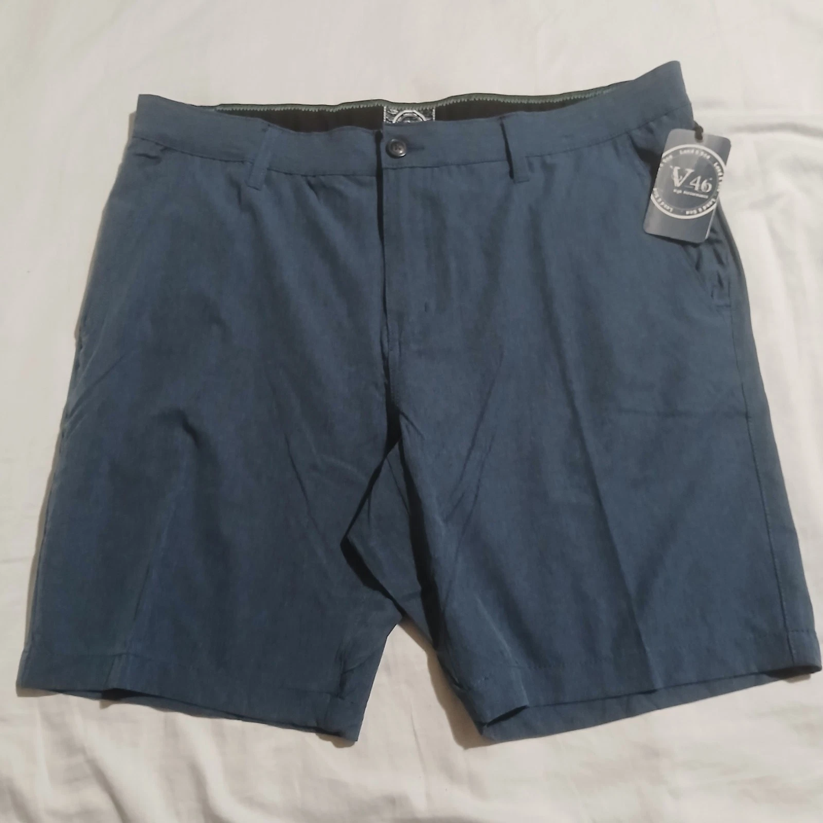 NWT V46 Land & Sea men's 36 quick dry performance fabric blue 9"inseam pockets