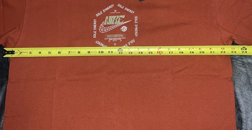 Medium Nike Sportswear Max90 "Swooshtopia" Sole Energy T-Shirt FD1305-832 - Bild 3 von 9