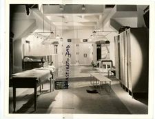 Vintage 8x10 Production Photo Search for Beauty 1934 Buster Crabbe Ida Lupino