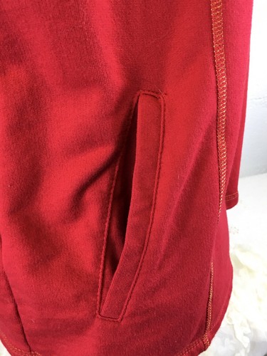 Quacker Factory Women's Bling Full Zip Vest Red with Gold Stitch and Zipper - Picture 6 of 13