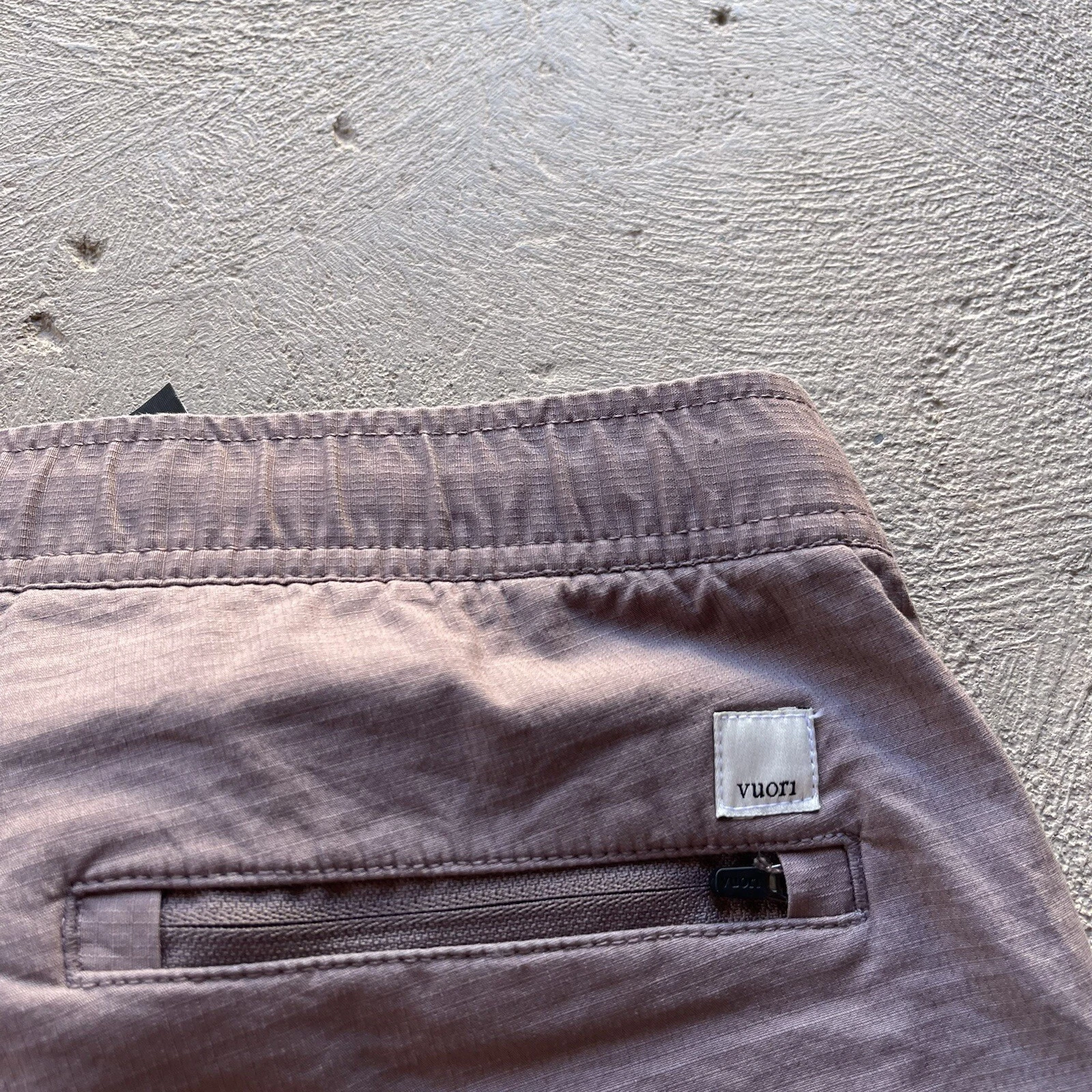 vuori duraterra ripstop lightweight stretch hike climb pants