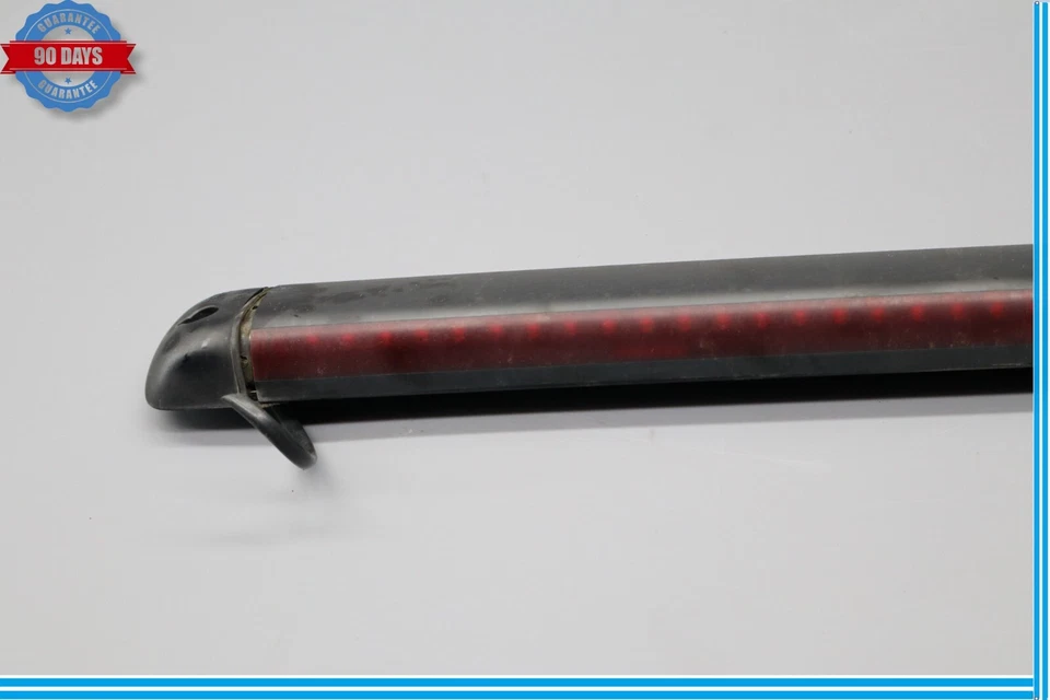 03-09 Lámpara marcadora de luz de techo superior Hummer H2 OEM Foto 4 de 4