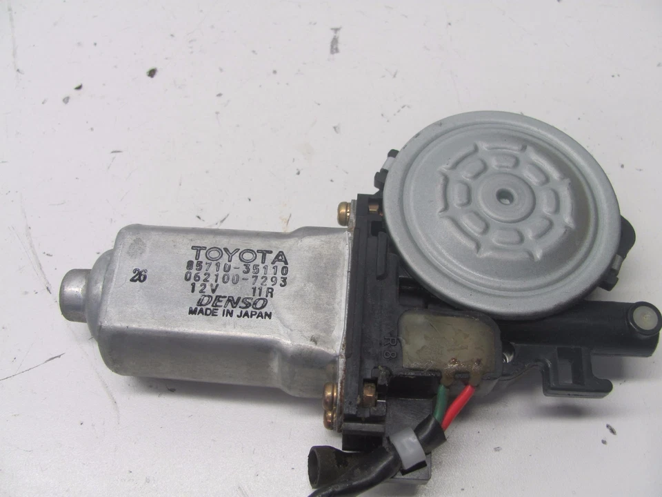 Motor regulador ventana pasajero trasero derecho Toyota 4Runner 1996-2002 OEM KM60421 Foto 2 de 4