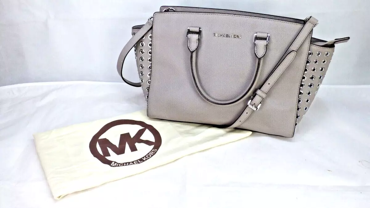 Michael kors hotsell grey saffiano bag