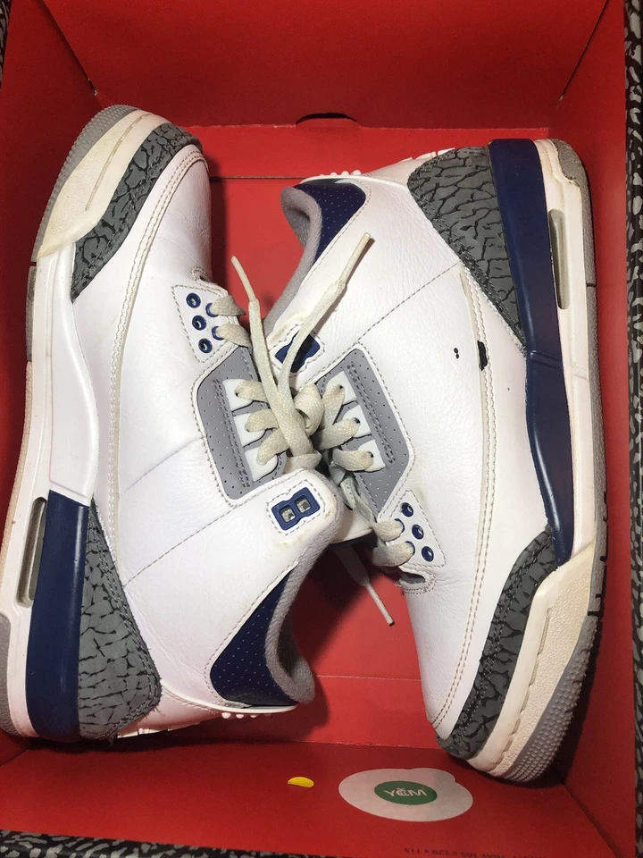Air Jordan 3 Retro 'Midnight Navy' GS 5.5Y  - Image 3 of 4