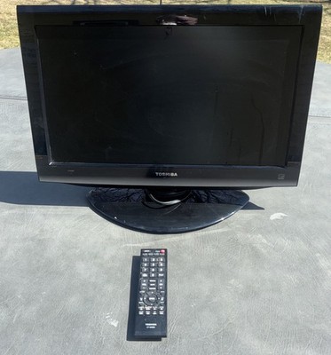 Toshiba 22C100U 22'' 720p HD LCD Retro Gaming PC TV Tested W/remote