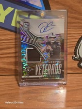 2021 Spectra Vested Veterans Autographs Derek Carr On Card Patch Auto 02/10