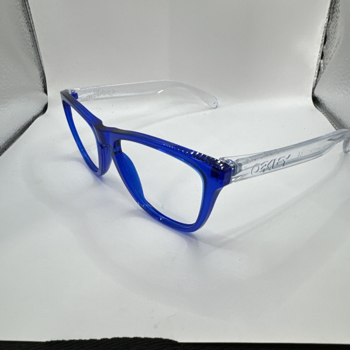 Oakley Frogskin Crystal Blue/Clear Frame | eBay