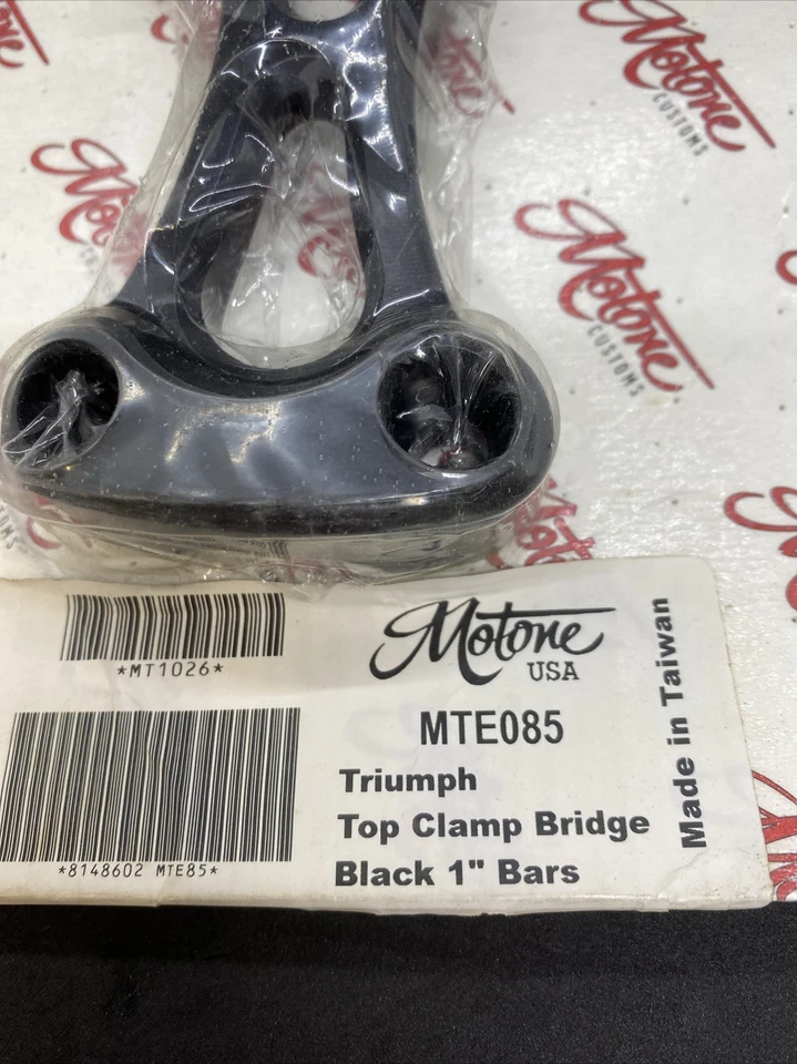 Puente abrazadera superior negro MOTONE CUSTOMS MTE085 Foto 2 de 2