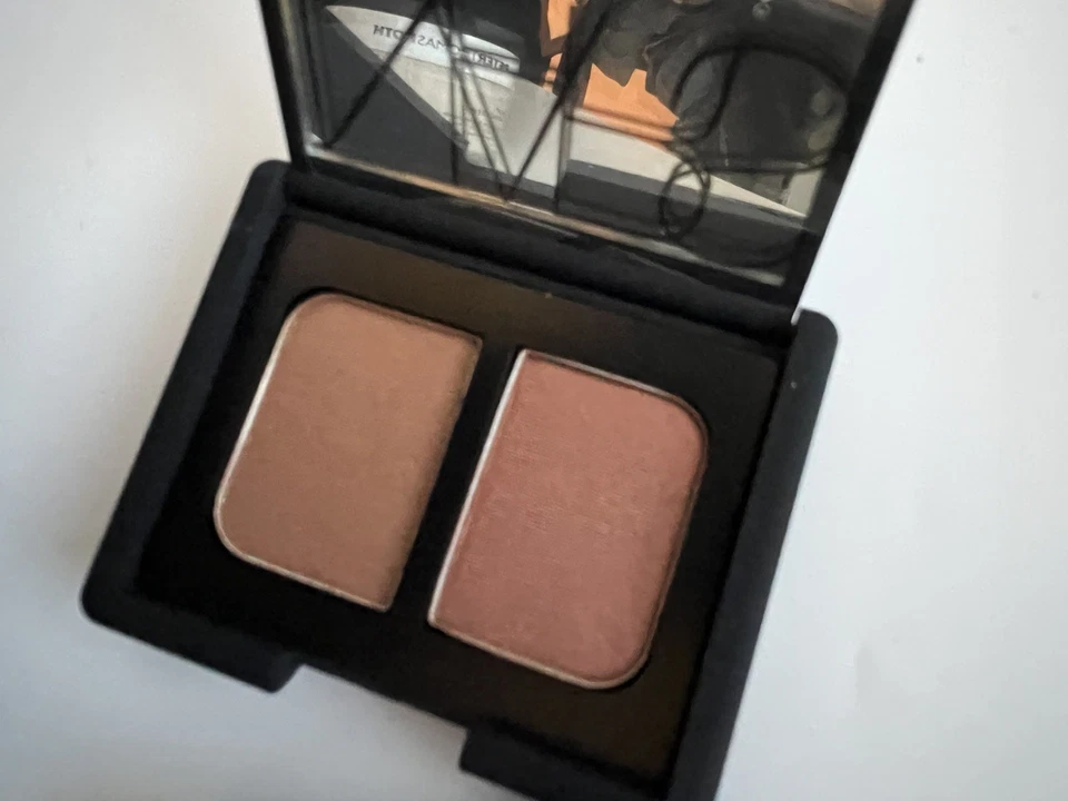 NARS eyeshadow duo ~ Surabaya ~ Full-size 0.14oz 4g Neutrals Brand New In Box - Image 3 of 4