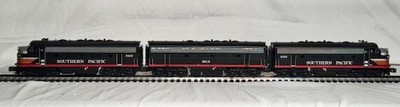 LIONEL 6-38757, 6-38764 SOUTHERN PACIFIC BLACK WIDOW F7 ABA DIESEL O GAUGE (C8)