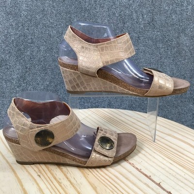 Taos Sandals Womens 10-10.5 Carousel 2 Ankle Strap Brown Snake Skin Wedge Heels