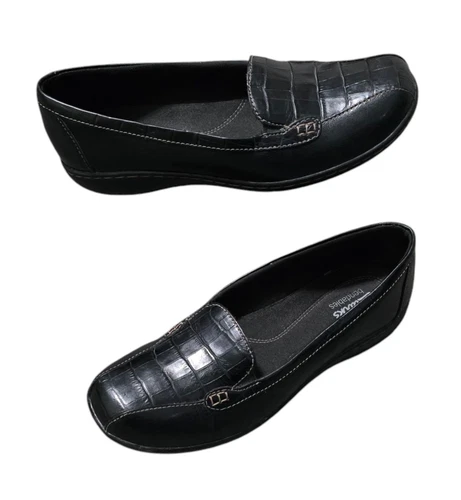 Mocassini ballerine Clarks Bayou Q in pelle nera da donna taglia US 7 5 M