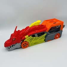 Hot Wheels City Dragon Launch Transporter Car Carrier Truck Playset Mattel