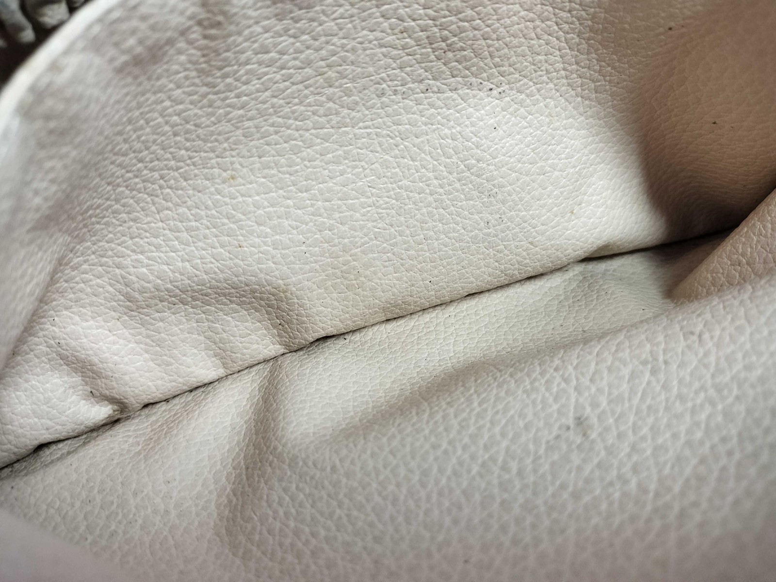 LOUIS VUITTON Monogram True Toilette 23 Second - # image 7