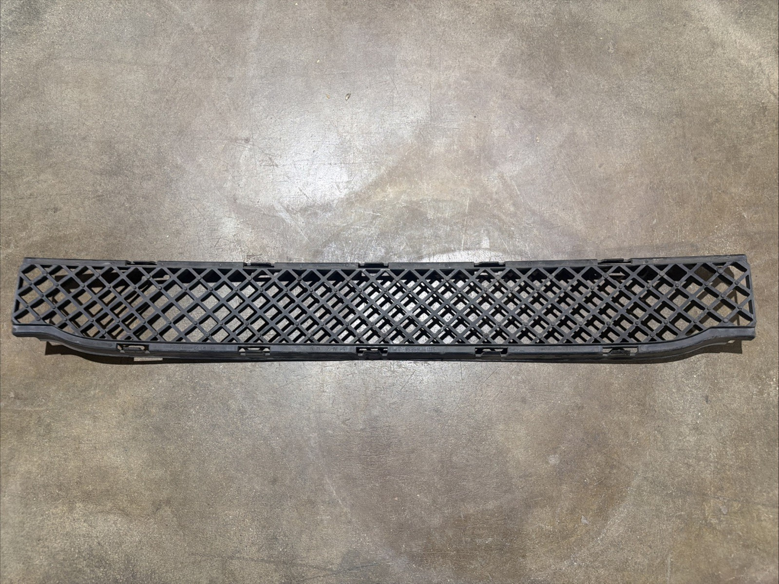 2010-2014 Rolls Royce Ghost Front Bumper Lower Center Grille OEM