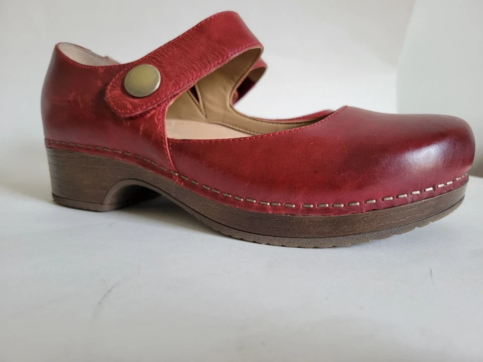 Dansko 红色蜡质 Mary Jane 皮革木屐尺寸 38 抛光波西米亚舒适 Distresse — 第 3/4 张图片
