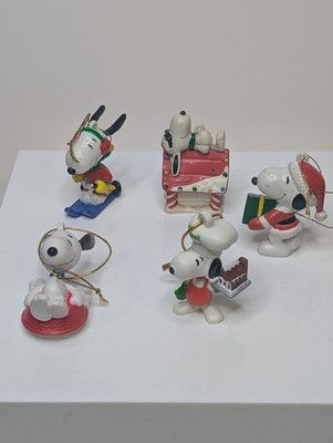 Vintage USF Lot Of Five Peanuts Snoopy Christmas Tree Ornaments