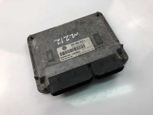 VW POLO 9N Motorsteuergerät ECU 03E906033L 17986261