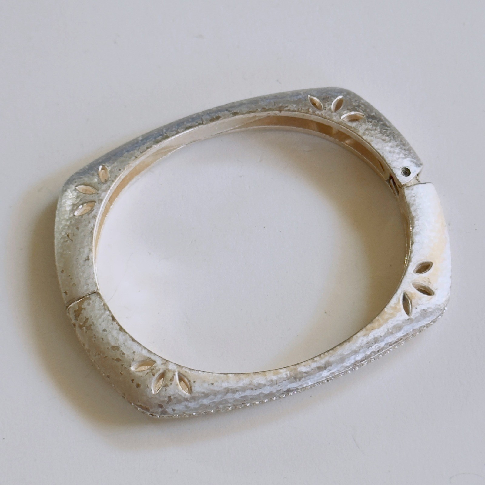 Brighton Second Nature Bangle hinged Bracelet Sil… - image 4