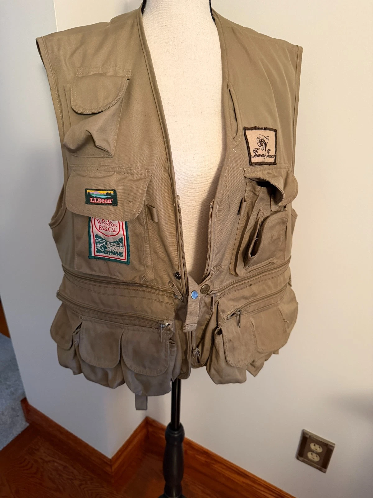 Vintage L.L. Bean Fly Fishing Tan Canvas Vest Size Medium