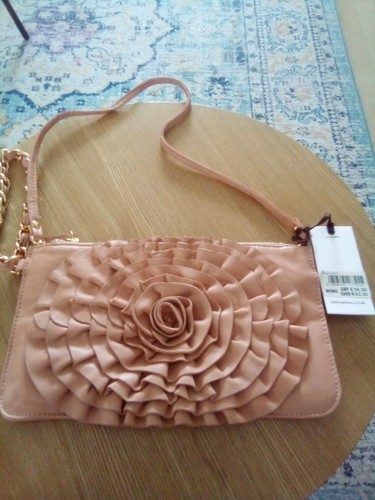 Modalu London Blush Clutch Ladies Bag Bnwt L 10inc H 6inc - Picture 9 of 12