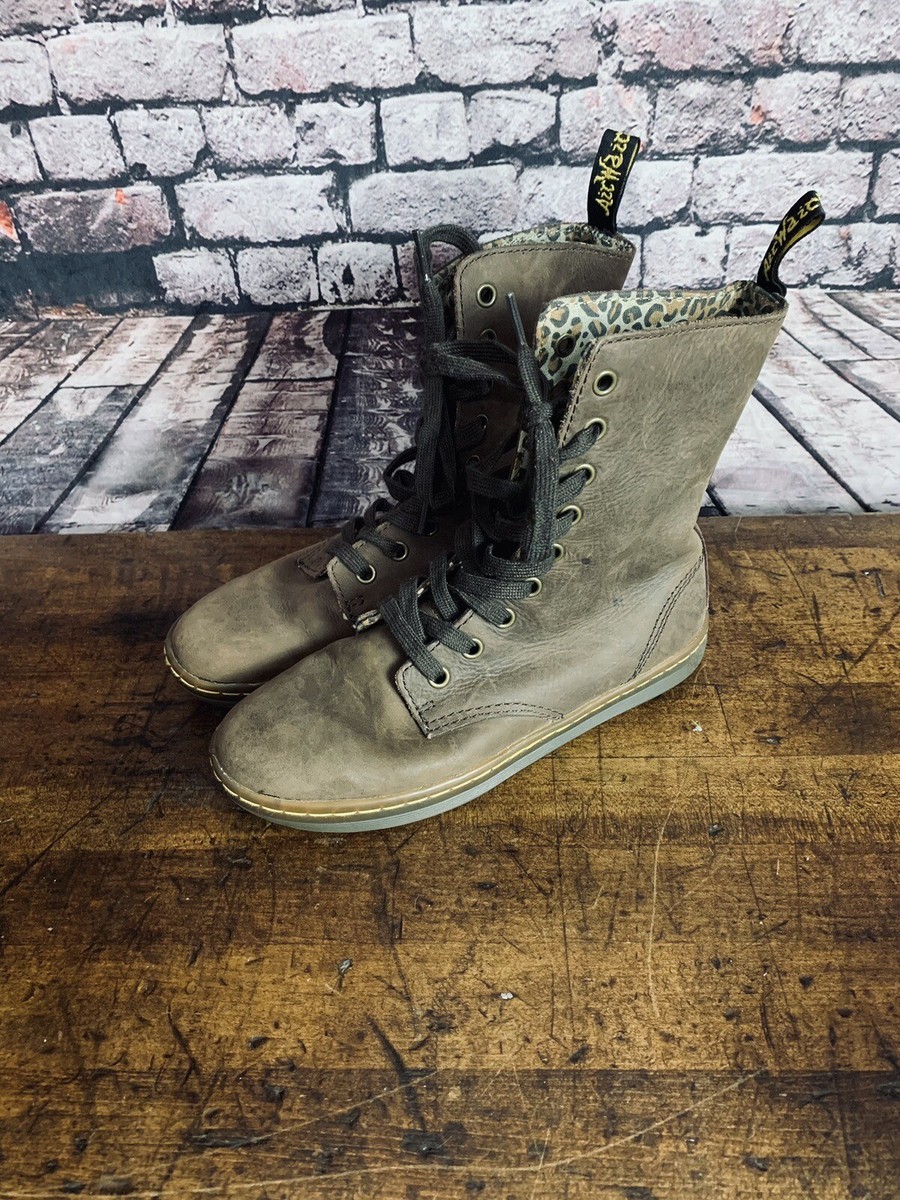 Doc Dr Martens Stratford Women's Size 6 Brown Lace Up Leopard Fold
