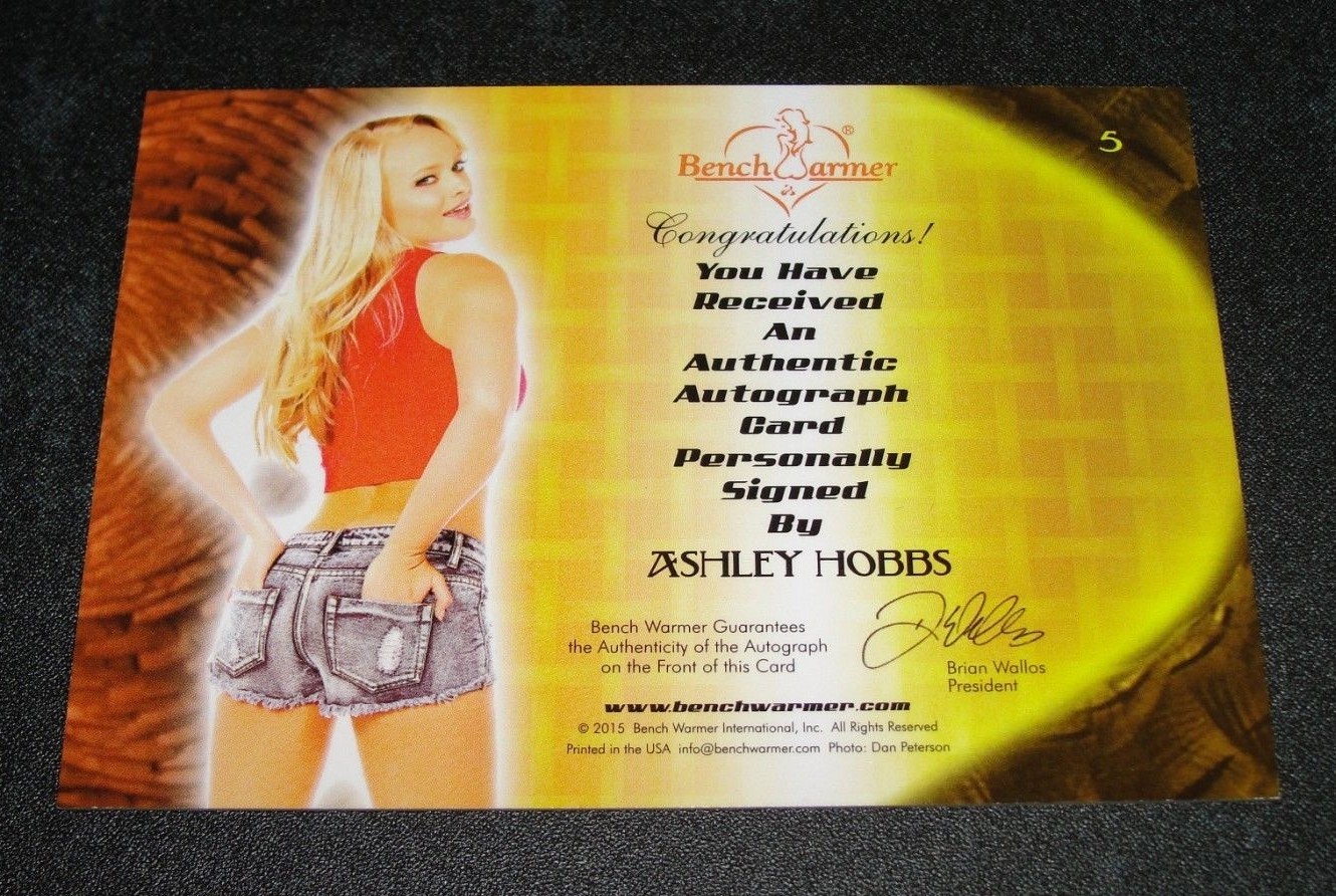 2015 Benchwarmer ASHLEY HOBBS Thanksgiving #5 Black Ink Auto PLAYBOY