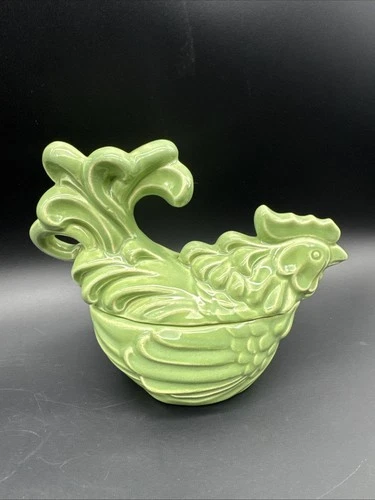Vintage Red Wing USA 250 Pottery Rooster Hen Candy Casserole Nest Green Rare