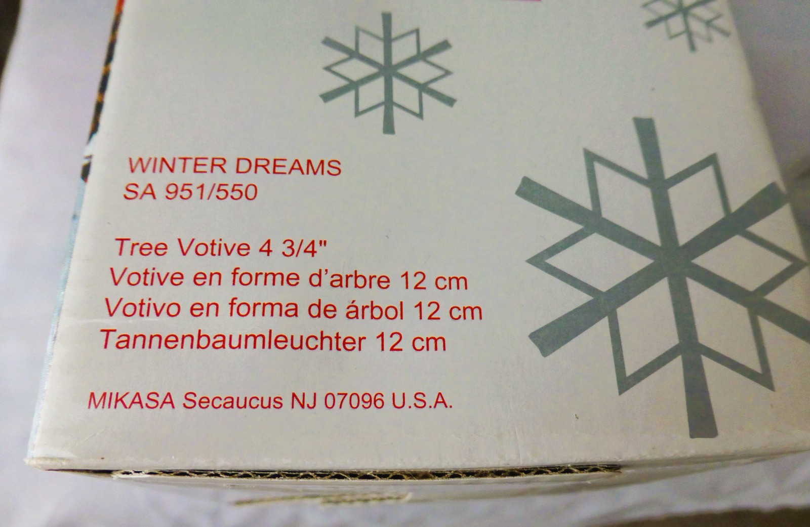 Mikasa "Winter Dreams" Glass Christmas Tree Tea Light Candle Votive Holder. New