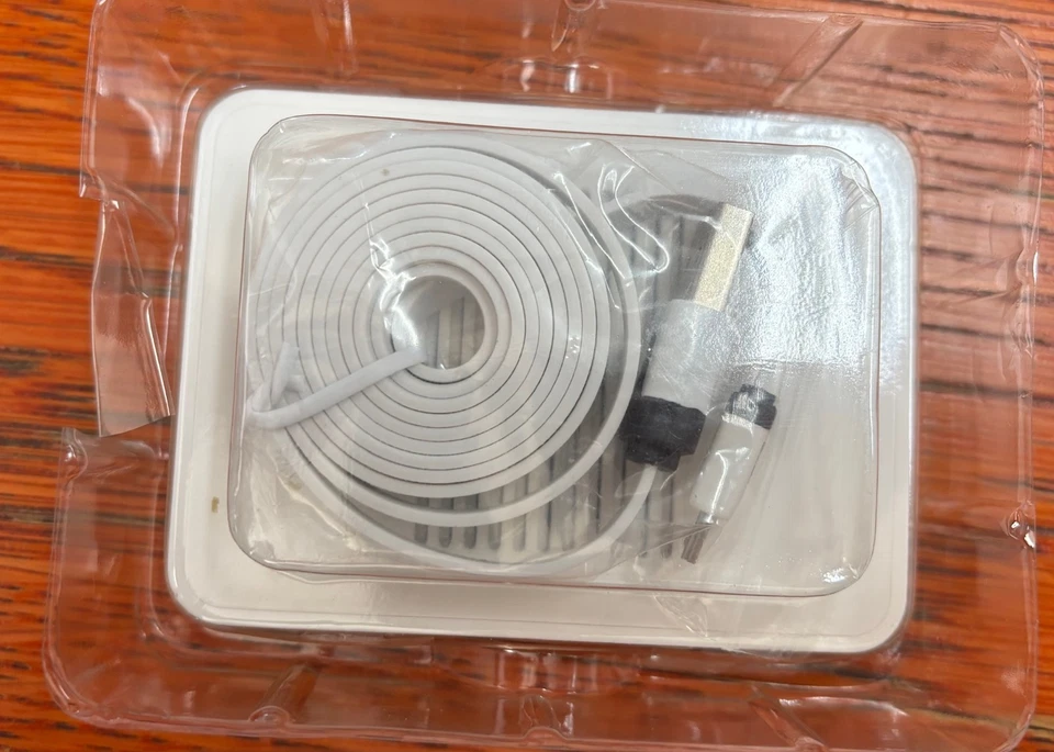 New - WiFi lighting UDP Controller 2.4G RF LED Products, used DC/5 volt, 500mA - Image 3 of 4