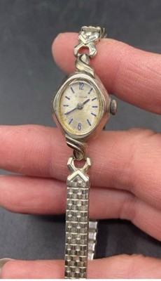 Vintage Ladies Bulova 10k RGP Bezel Watch | eBay