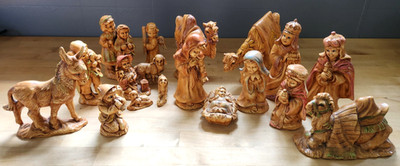 Vintage Hand Painted Ceramic Nativity Set 18 Pieces Cute Unknown Maker Creche